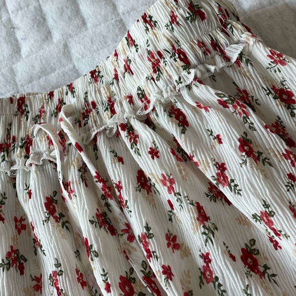 NEW Shein mini skirt with elastic waist, new, size Small - Picture 4 of 7